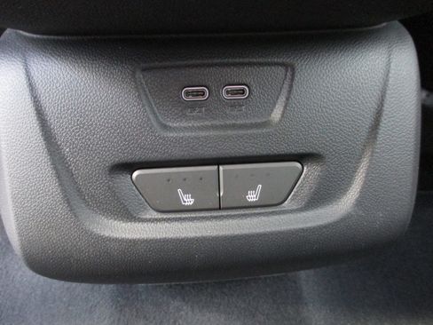 Used 2024 Chevrolet Blazer EV RS image 12