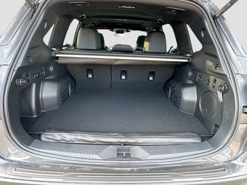 New 2026 Subaru Forester Touring AWD/4WD image 32
