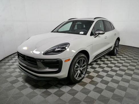 New 2026 Porsche Macan Turbo AWD/4WD image 1