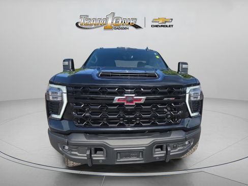 Used 2025 Chevrolet Silverado 2500 ZR2 w/ ZR2 Bison Edition AWD/4WD image 2