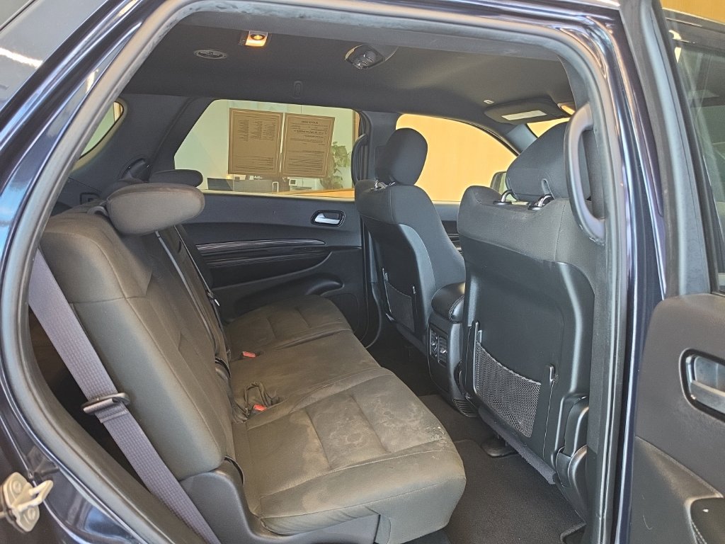 Used 2024 Dodge Durango SXT w/ 3rd Row Seating Group RWD image 46