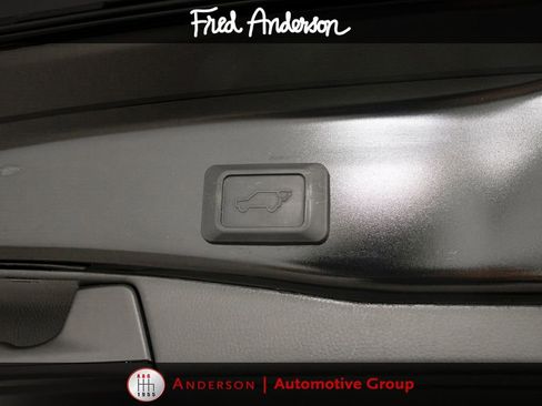Used 2024 Toyota RAV4 XLE Premium FWD image 6