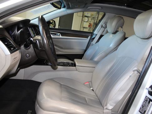 Used 2016 Hyundai Genesis 3.8 w/ Option Group 02 RWD image 24