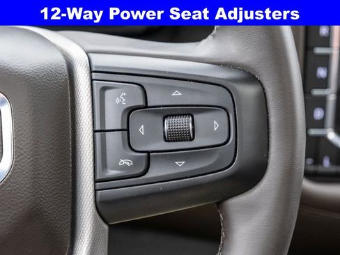 Used 2024 GMC Yukon Denali AWD/4WD image 30