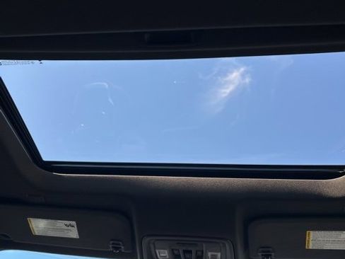 Used 2025 GMC Sierra 1500 Denali image 12