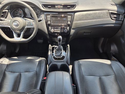 Used 2019 Nissan Rogue SL FWD image 7