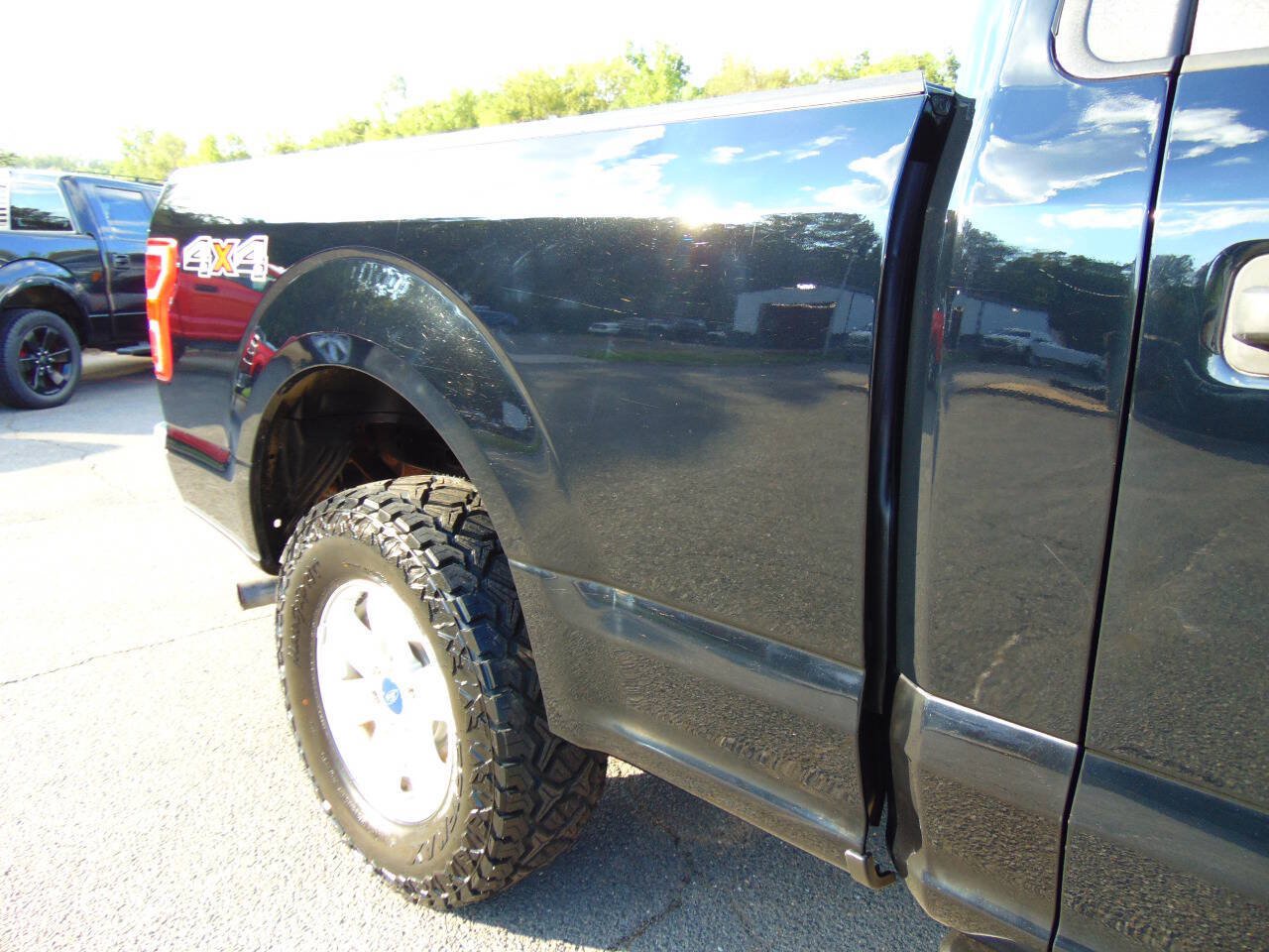 Used 2018 Ford F150 XL w/ Equipment Group 101A Mid AWD/4WD image 31