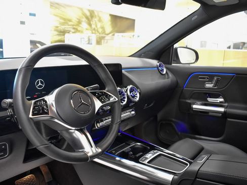 Used 2026 Mercedes-Benz GLA 250 4MATIC image 15