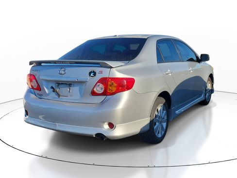 Used 2010 Toyota Corolla S image 6