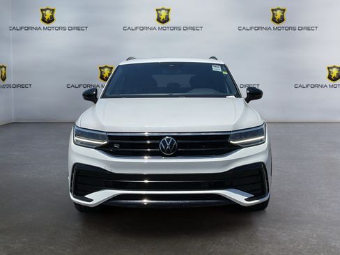 Used 2023 Volkswagen Tiguan SE R-Line FWD image 6