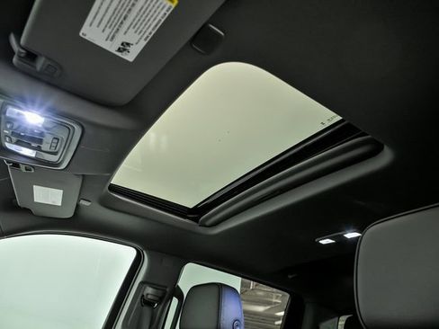 New 2026 GMC Sierra 1500 Denali w/ Denali Reserve Package image 8