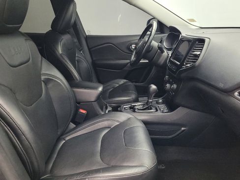 Used 2021 Jeep Cherokee Limited w/ Mopar Interior Package image 21