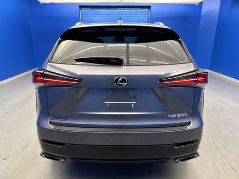 Used 2018 Lexus NX 300 FWD image 6