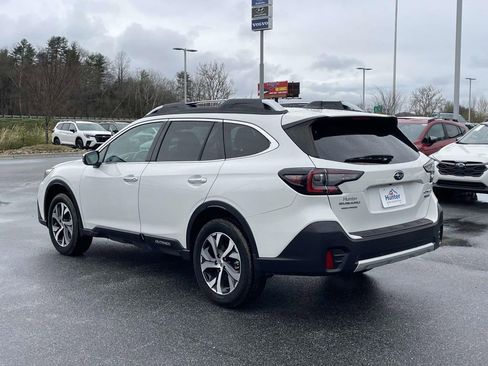 Used 2022 Subaru Outback Touring w/ Popular Package #2 image 26