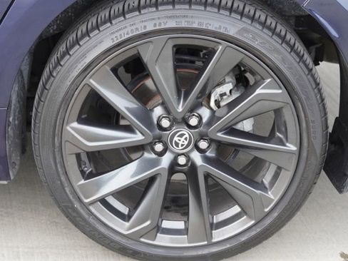 Used 2024 Toyota Corolla SE image 11