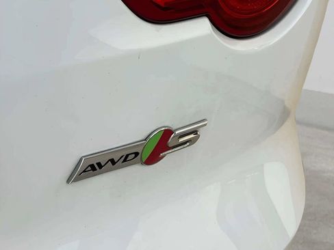 Used 2017 Jaguar F-TYPE S image 32