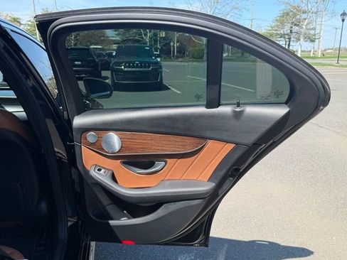 Used 2020 Mercedes-Benz C 300 4MATIC Sedan image 27