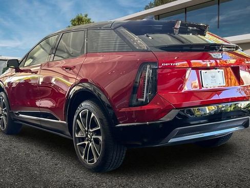 New 2026 Cadillac Optiq Sport 1 image 6