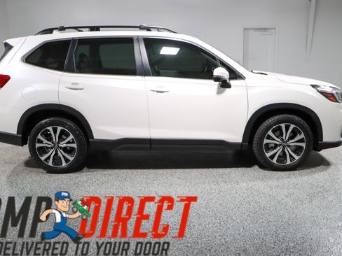 Used 2020 Subaru Forester Limited w/ Popular Package #3 image 6