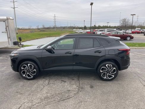 New 2026 Chevrolet Trax RS image 4