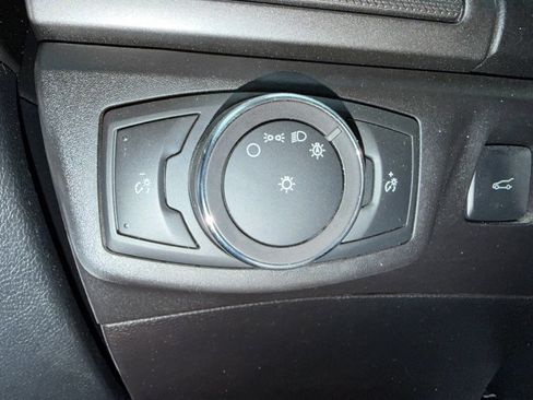 Used 2018 Ford Fusion S image 22