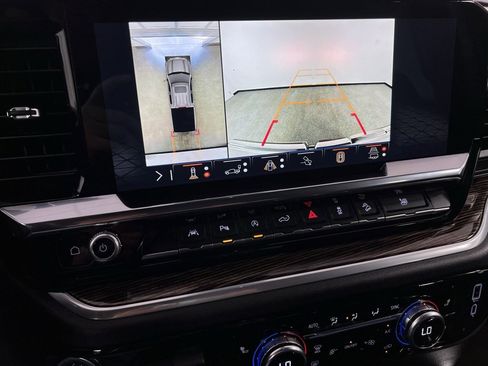 Used 2025 GMC Sierra 1500 Elevation w/ Elevation Premium Package image 40