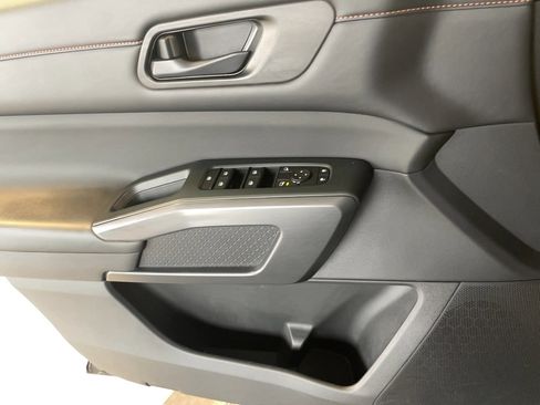 Used 2023 Nissan Pathfinder Rock Creek image 15