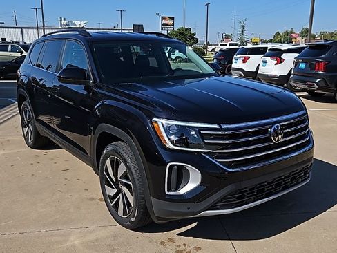 New 2026 Volkswagen Atlas SE AWD/4WD image 3