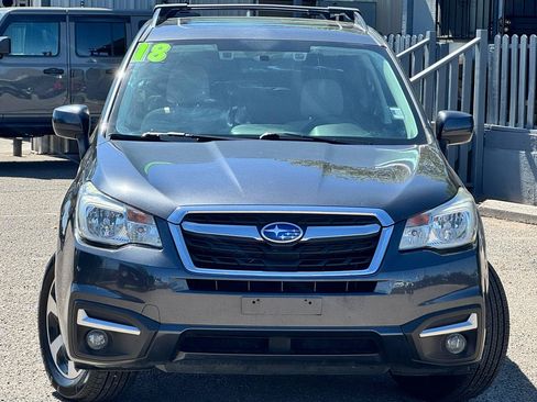 Used 2018 Subaru Forester 2.5i Premium AWD/4WD image 4