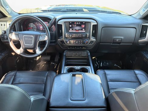 Used 2015 GMC Sierra 2500 Denali AWD/4WD image 11