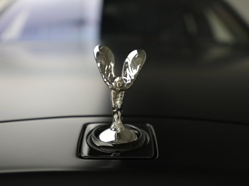 Certified 2023 Rolls-Royce Phantom Sedan w/ The Phantom Package image 25