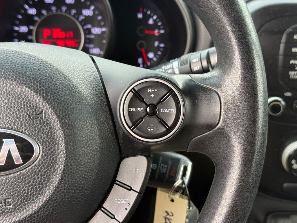 Used 2016 Kia Soul FWD image 22