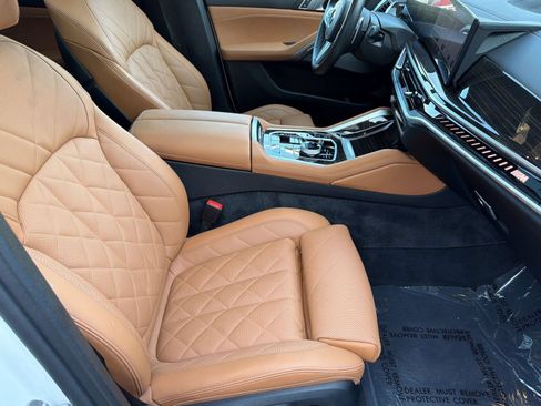 Certified 2024 BMW X6 M60i AWD/4WD image 29
