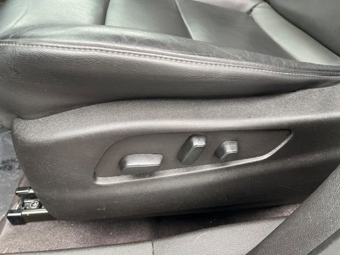 Used 2023 Cadillac XT4 Premium Luxury w/ Cold Weather Package FWD image 35
