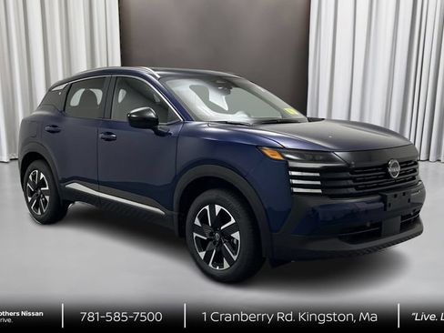 New 2026 Nissan Kicks SV w/ SV Premium Package AWD/4WD image 3