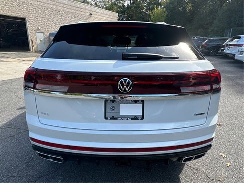 New 2026 Volkswagen Atlas Cross Sport SEL Premium R-Line image 6