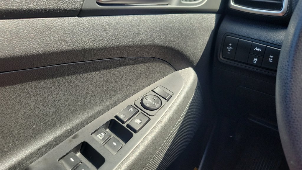 Used 2019 Hyundai Tucson SE AWD/4WD image 19