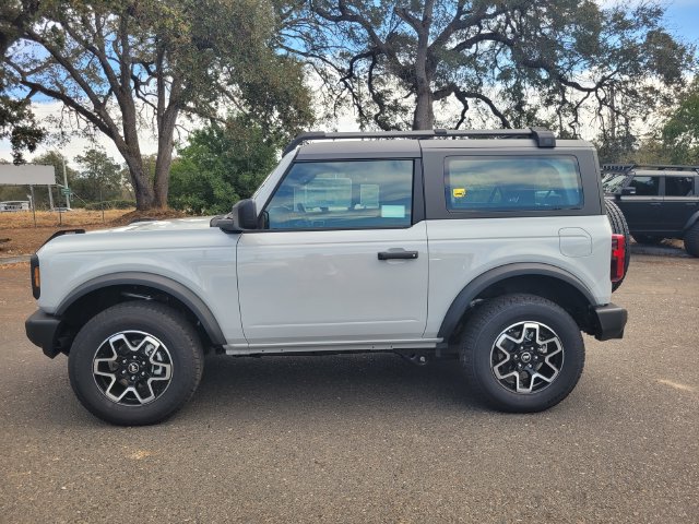 New 2026 Ford Bronco 2-Door AWD/4WD image 8