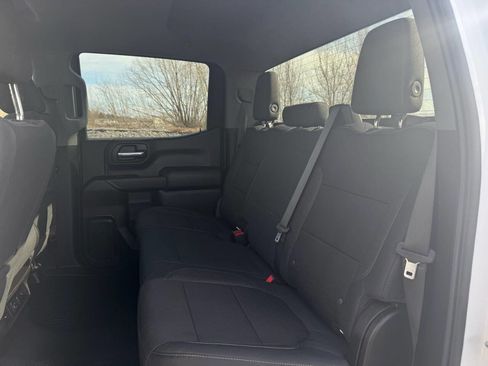 Used 2020 Chevrolet Silverado 1500 LT w/ Convenience Package image 28