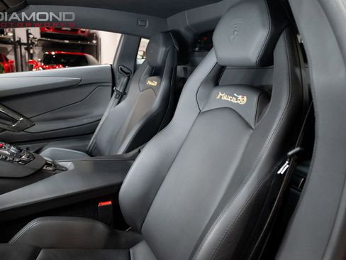 Used 2017 Lamborghini Aventador LP 700-4 image 12