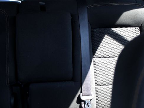 Used 2019 GMC Terrain SLE w/ Black Edition image 18