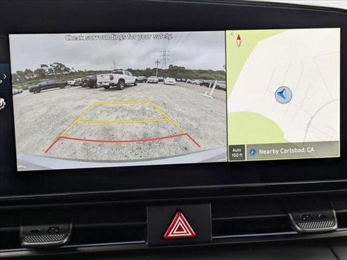 New 2025 Hyundai Elantra SEL image 12