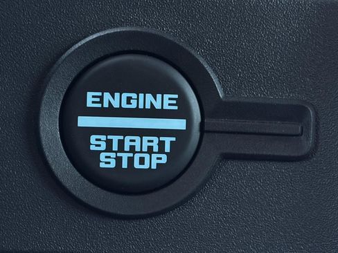 Used 2026 Ford Bronco 2-Door AWD/4WD image 23