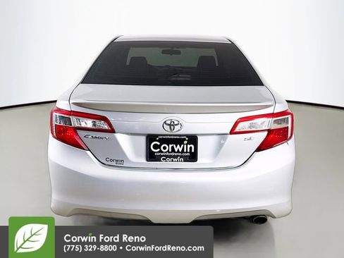 Used 2012 Toyota Camry SE image 6