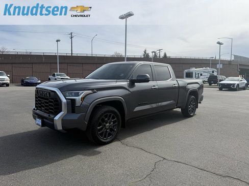 Used 2024 Toyota Tundra Limited image 3