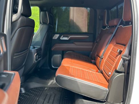 Used 2025 GMC Sierra 2500 Denali Ultimate AWD/4WD image 26
