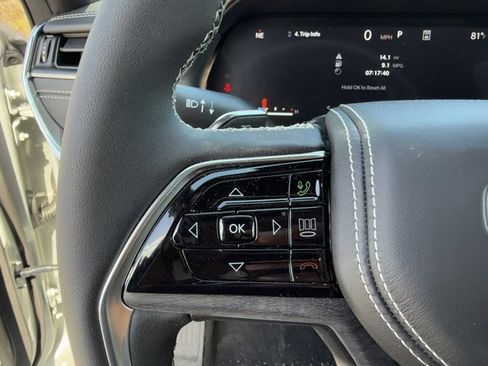 New 2025 Jeep Grand Cherokee L Overland w/ Trailer Tow Package image 18