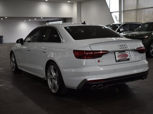 Used 2022 Audi S4 Premium Plus w/ Premium Plus Package image 9