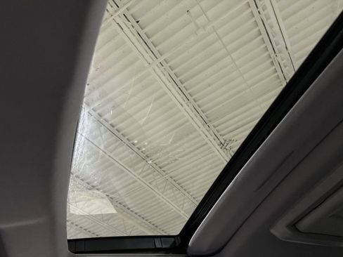 Used 2017 Honda Pilot Touring image 19