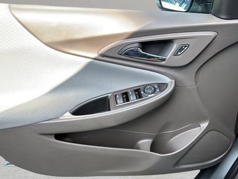 Used 2024 Chevrolet Malibu LT FWD image 17